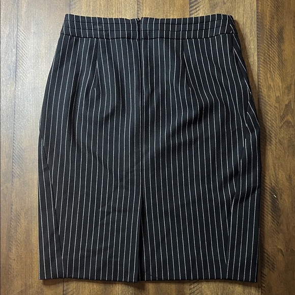 NWOT - Classic Black Pinstripe Skirt - WHBM (2) - Picture 2 of 3